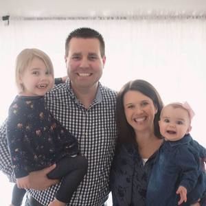 Meet your Posher, Elizabeth